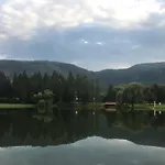 Stolove Chatki Дом отдыха *