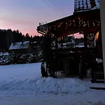 Stolove Chatki Holiday home