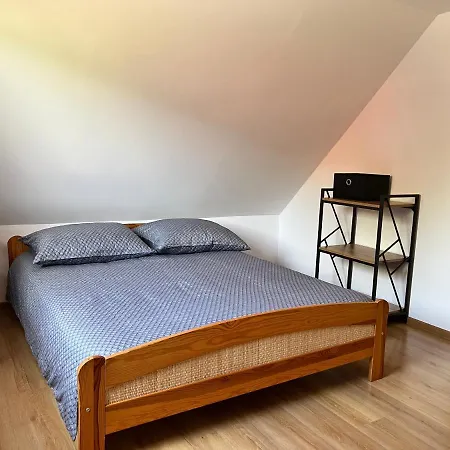 Stolove Chatki Holiday home Radkow