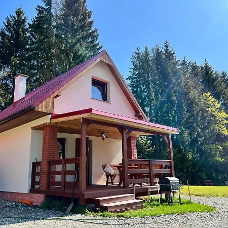 Stolove Chatki Holiday home Radkow